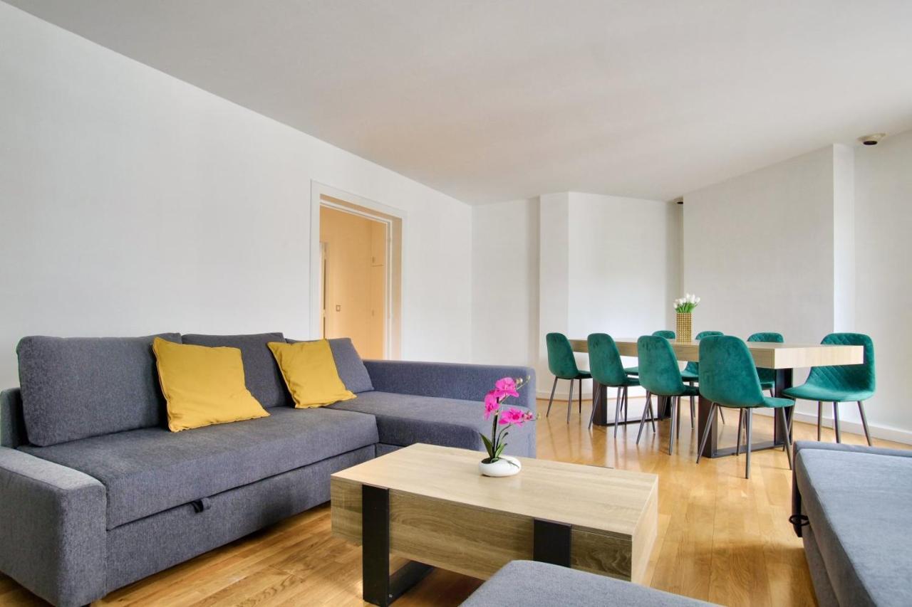 Luxurious 2 Bedrooms Tour Eiffel Breteuil Free Netflix Paris Exterior foto