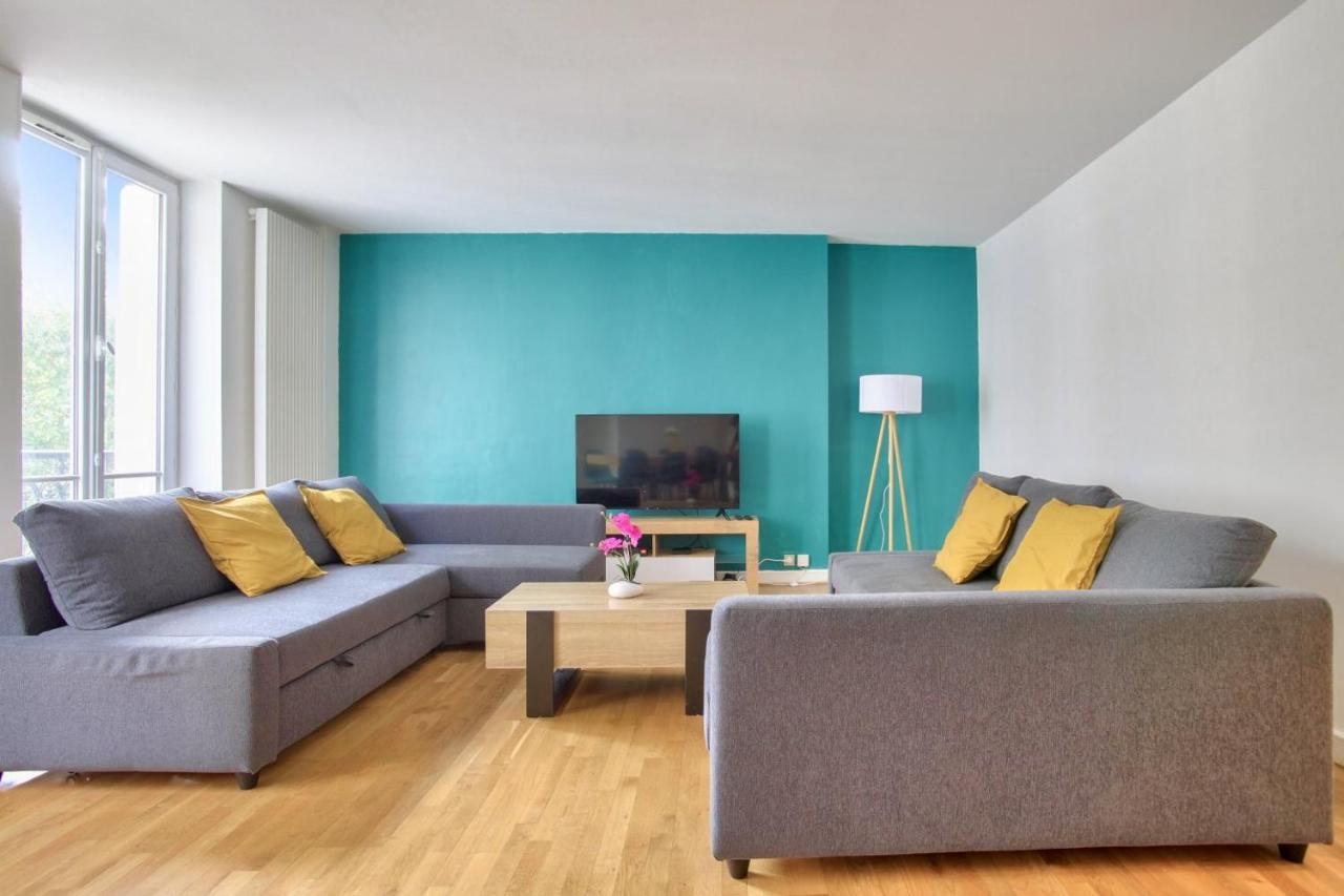 Luxurious 2 Bedrooms Tour Eiffel Breteuil Free Netflix Paris Exterior foto